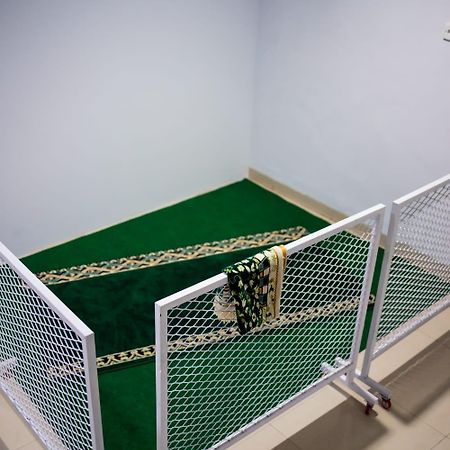 Kareem Syariah Hostel Букитинги Екстериор снимка